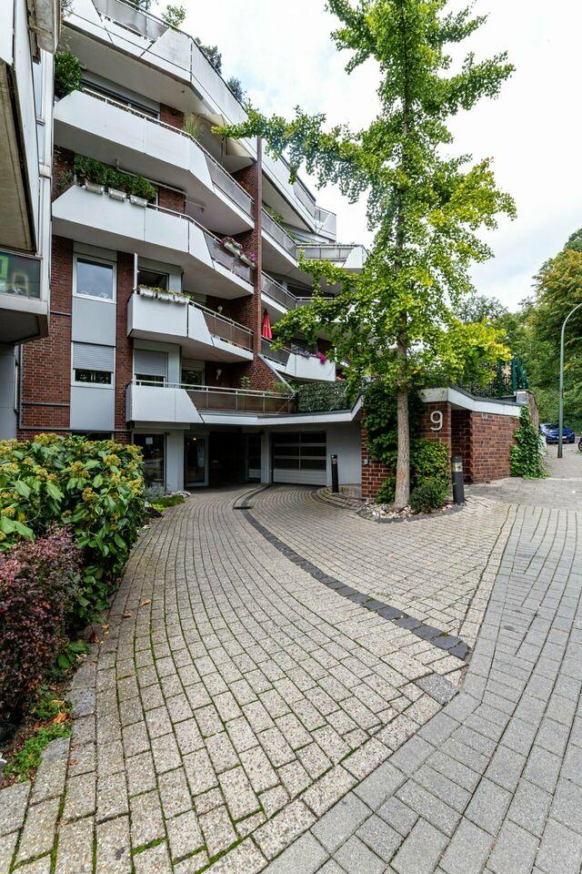 Gehobene 3-Zimmer-Wohnung mit Balkon, EBK, Garage uvm. Düsseldorf