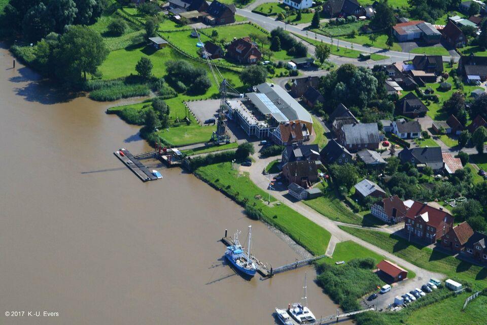 Historische Werft Haus Ateliers Bootsanleger Wassergrundstück Cuxhaven