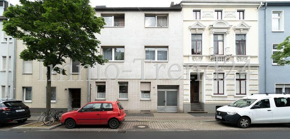 3-Parteien-Haus mit 4 Garagen Mönchengladbach