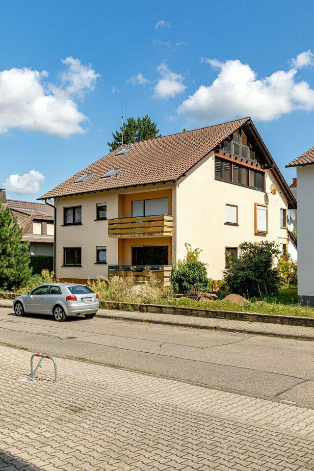 Mehrfamilienhaus mit 4 Wohneinheiten, Garten und Garagen Bad Schönborn