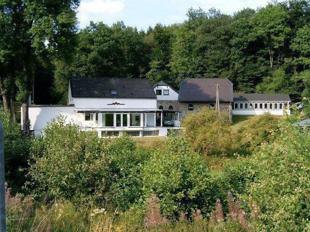 Zum Verkauf steht ein außergewöhnlich schönes, individuelles Anwesen Nordrhein-Westfalen