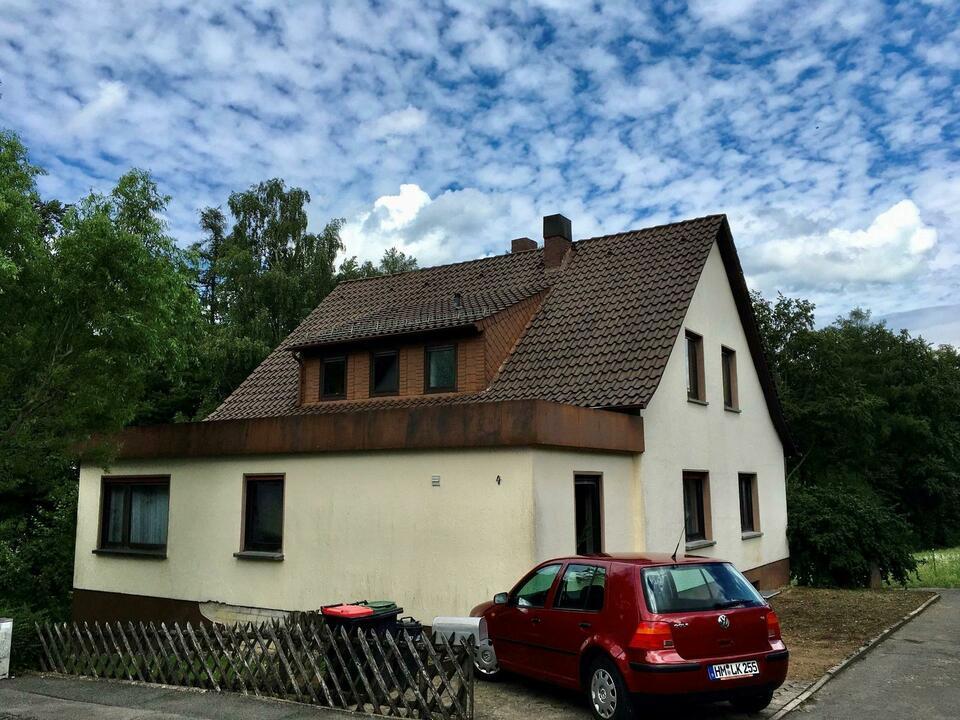 Gemütliche 3-Zimmer-Dachgeschosswohnung mit Kfz-Stellplatz und Gartenanteil in Bad Pyrmont/Hagen Bad Pyrmont