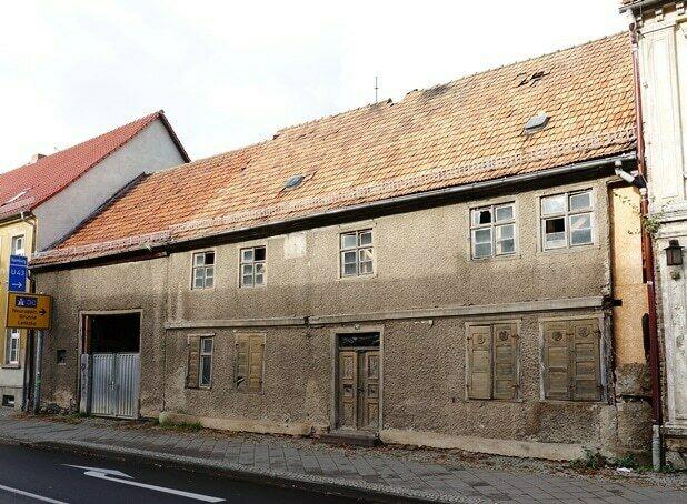 Liebhaberobjekt bestehend aus Wohnhaus, Torhaus und Scheune mitten in Fehrbellin Brandenburg an der Havel