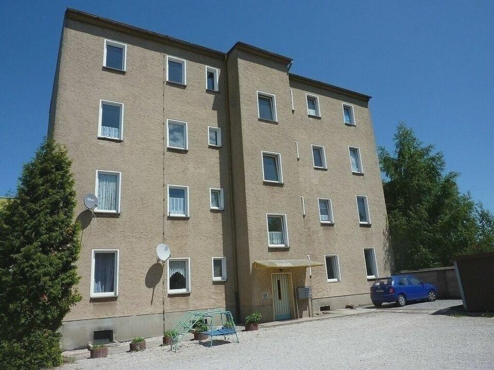 Mehrfamilienhaus mit 8 WE und großer Remise in Weißwasser, gute Rendite Weißwasser/O.L. - Běła Woda