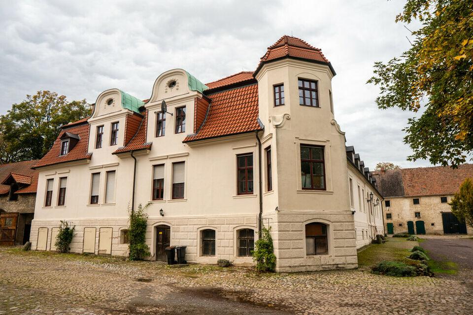 Anmutiges Gutshaus aus dem 16. Jahrhundert! Leben in einem Kulturdenkmal! Ausbaureserven vorhanden! Oschersleben (Bode)