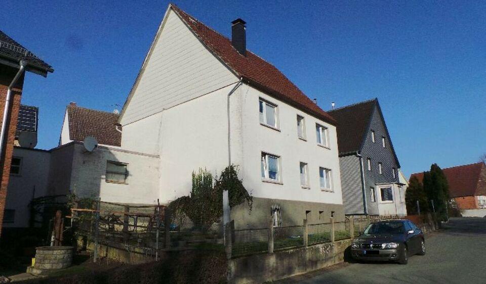 Gepflegtes 6-Zimmer-Einfamilienhaus mit zwei Garagen Nordrhein-Westfalen