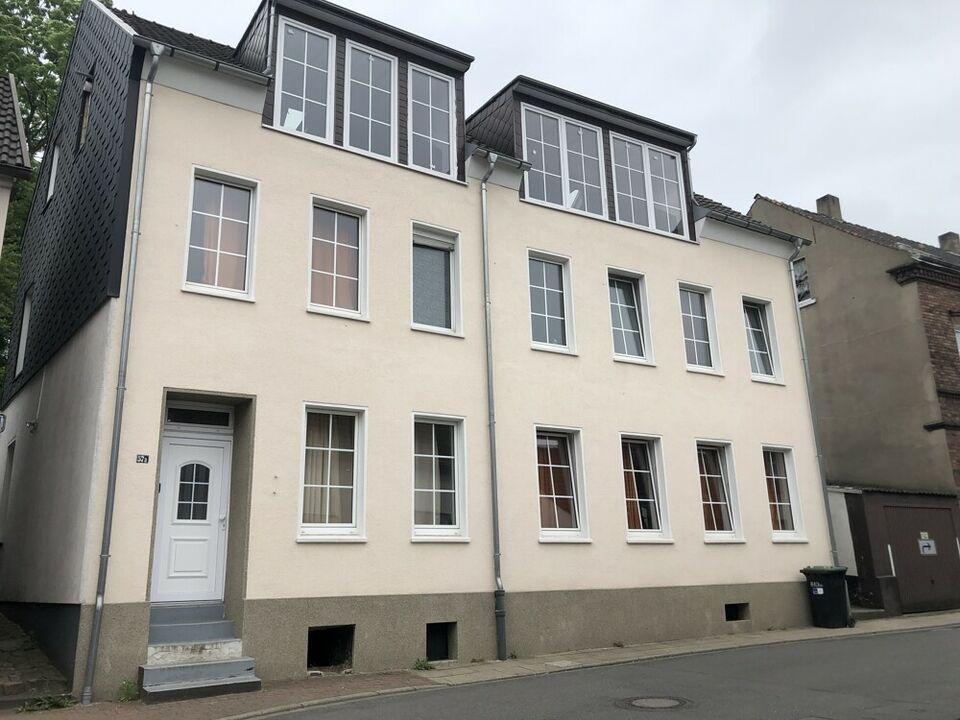 Freistehendes Mehrfamilienhaus mit 4 Appartements und einer großen Einheit in guter Lage von Mülheim Mülheim an der Ruhr