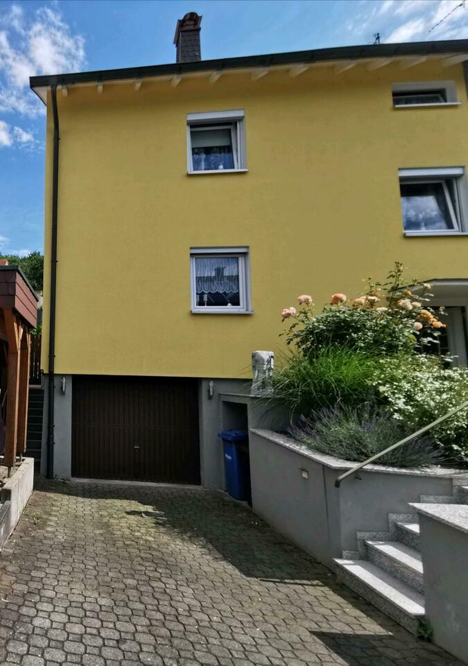 Doppelhaushälfte mit drei Wohneinheiten in Kreuzwertheim Kreuzwertheim