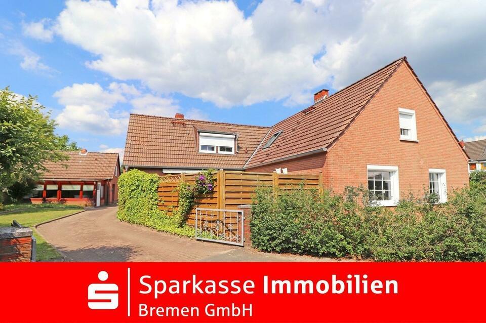 Großzügiges Einfamilienhaus mit traumhaften Garten in familiärer Lage in Aumund-Hammersbeck Vegesack