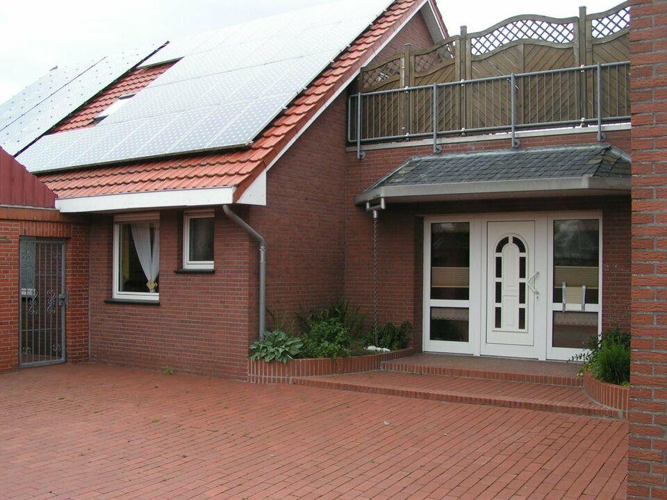 Traumhaftes Anwesen mit 500m² Wfl. Kanallage in 26871 Papenburg Papenburg