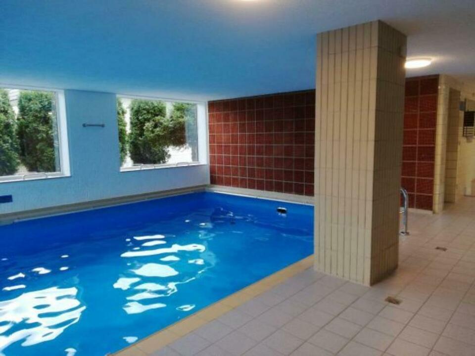 Schwimmbad im Haus, abgeschlossene Einzelgarage, vermietungsfähig Braunlage