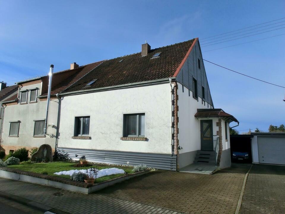 Doppelhaushälfte in Konfeld Weiskirchen