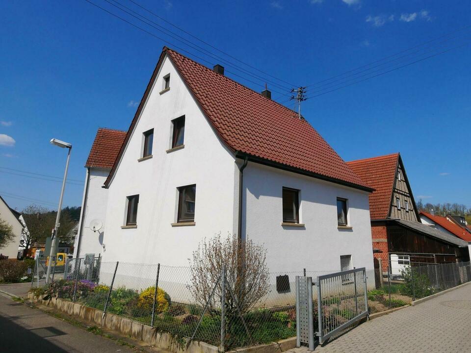 *Freistehend - Individuell - Besonders* Wohnhaus mit ausgebauter Scheune Baden-Württemberg