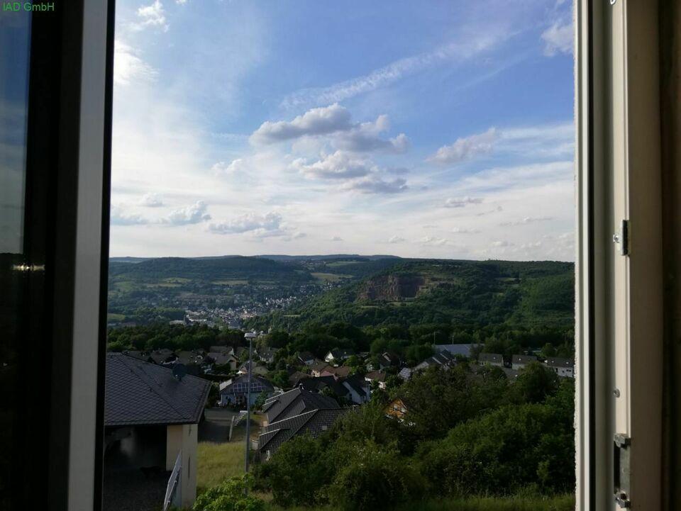 Traumhaus-Hälfte mit wundervoller Aussicht - Rohbau Rheinland-Pfalz