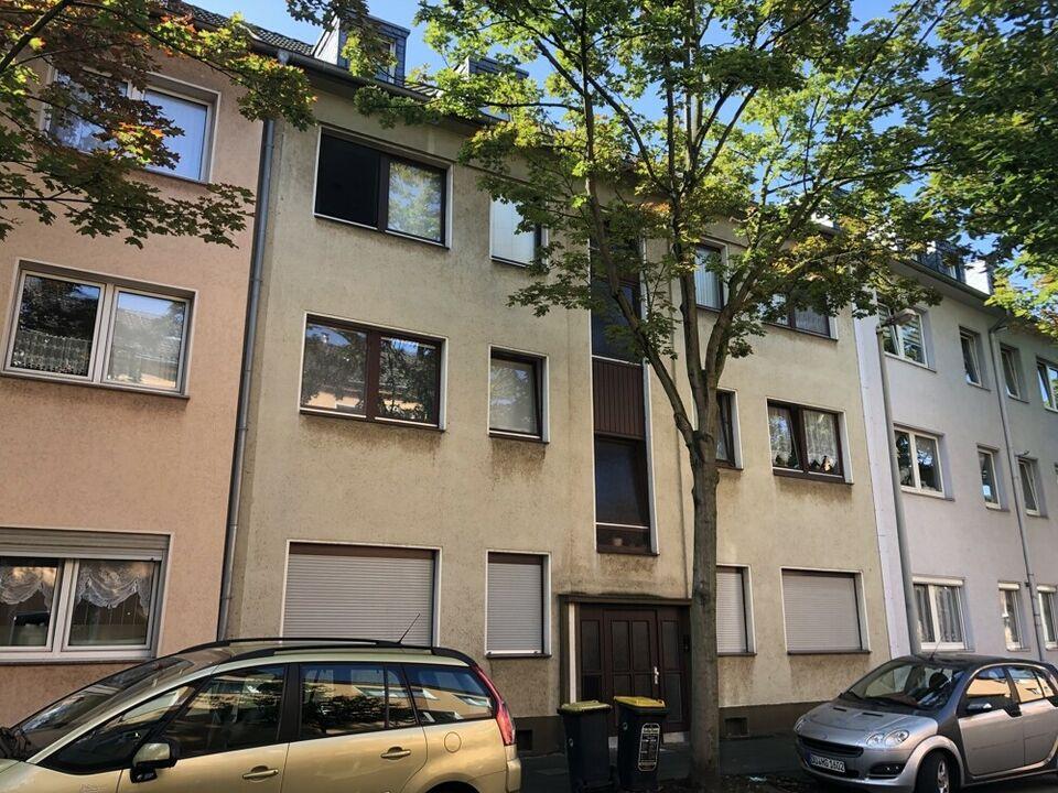 Duisburg-Beeck: Gut aufgeteilte 2-Raumwohnung im Dachgeschoss mit Gartennutzung! Beeck
