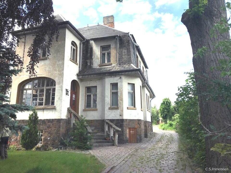 Herrschaftliche Villa im Dornröschenschlaf Lommatzsch