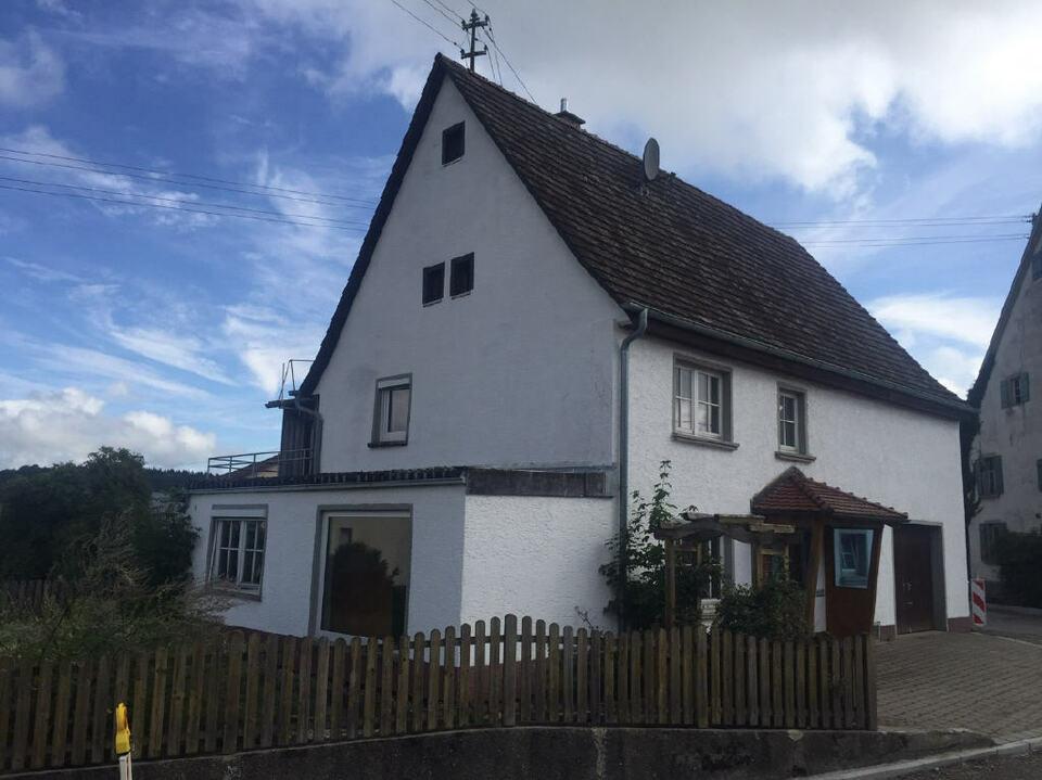 Wohnhaus mit Garage in Vilsingen Baden-Württemberg