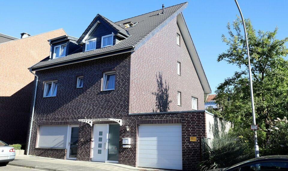 Zweifamilienhaus mit Gewerbe in ruhiger Lage von MG-Geistenbeck Mönchengladbach