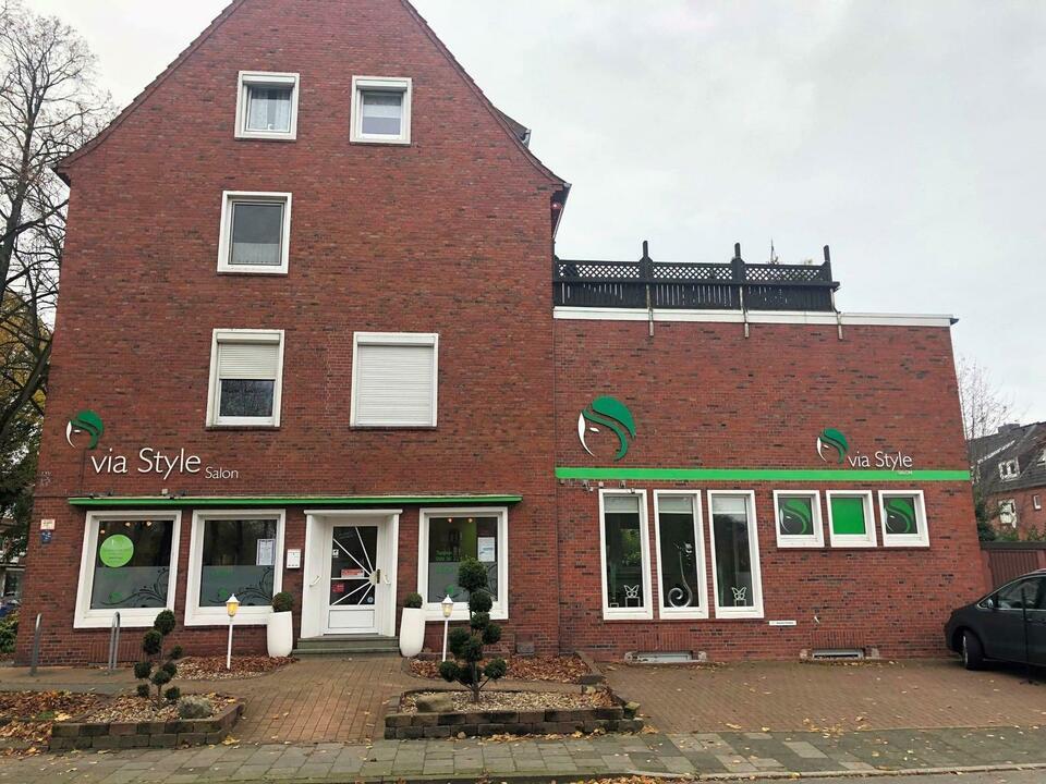 Helle & renovierte Büro-/Salon-/Praxis-/Gewerbeeinheit in repräsentativer Lage in Emden Emden