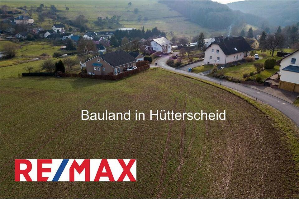 REMAX - 2.275 Quadratmeter erschlossenes Bauland an der Felsdorfer Straße 24 in Hütterscheid Hütterscheid