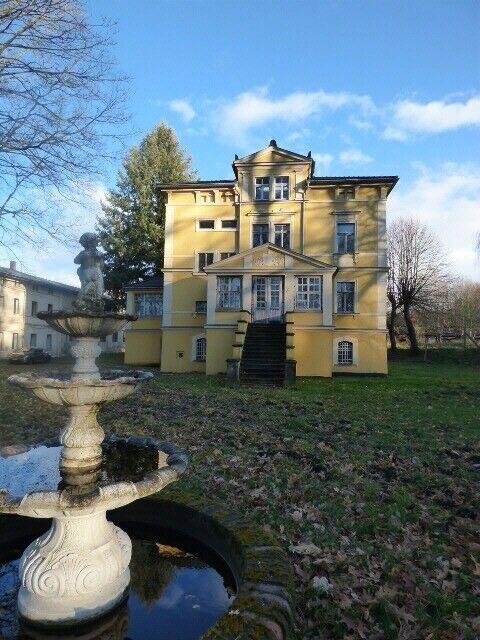Traumhafte Villa mit großer Parkanlage Lübau