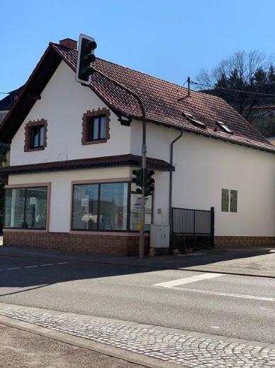 Schönes gepflegtes Wohn- und Geschäftshaus in zentraler Lage von Lebach-OT zu verkaufen Bergen auf Rügen
