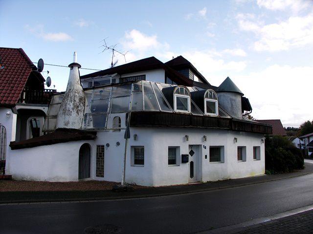Außergewöhnliches und renovierungsbedürftiges Einfamilienhaus in Nohfelden-Gonnesweiler im Bieterverfahren zu verkaufen Bergen auf Rügen
