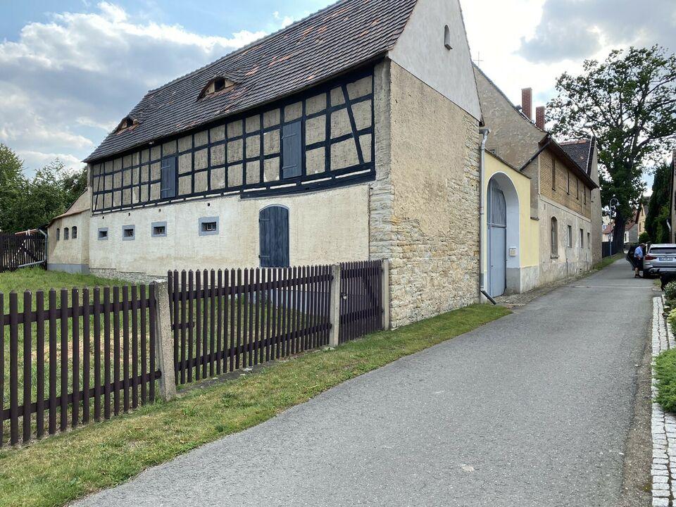 Haus - Bauernhaus 4-Seitenhof mit Scheune in Heuckewalde Sachsen-Anhalt
