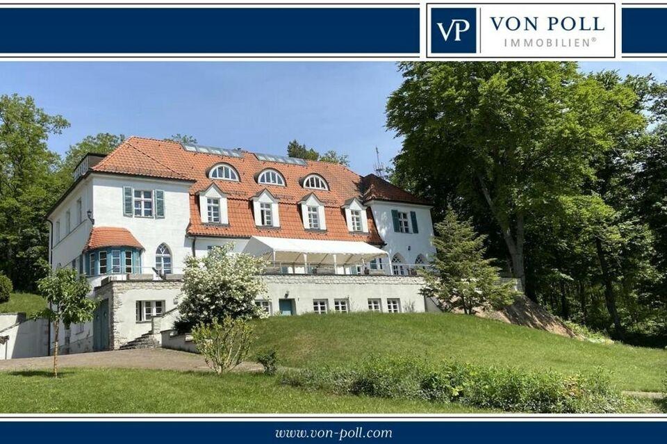WILHELMSHORST: Großzügige Landhausvilla auf großem Grundstück Brandenburg an der Havel