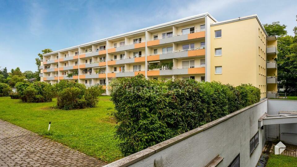 Attraktive 1-Zimmer-Wohnung mit Balkon in Bogenhausen Kirchheim bei München