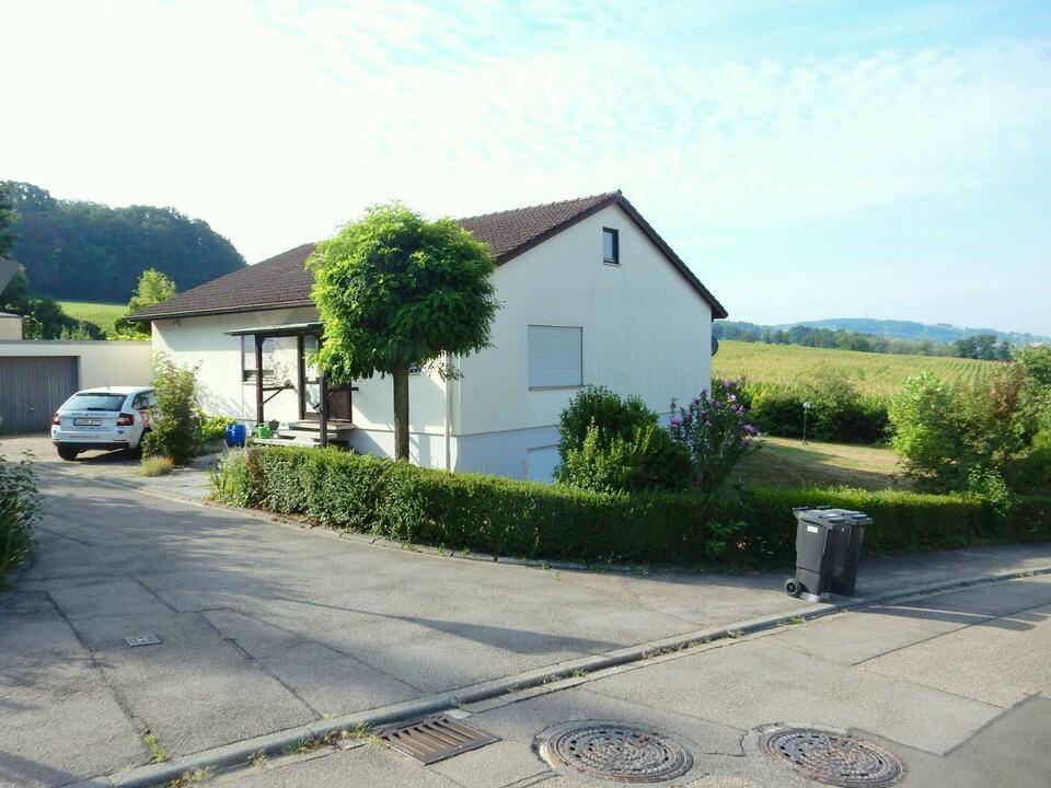 Einfamilienhaus mit grossem Grundstück und viel Potential Baden-Württemberg