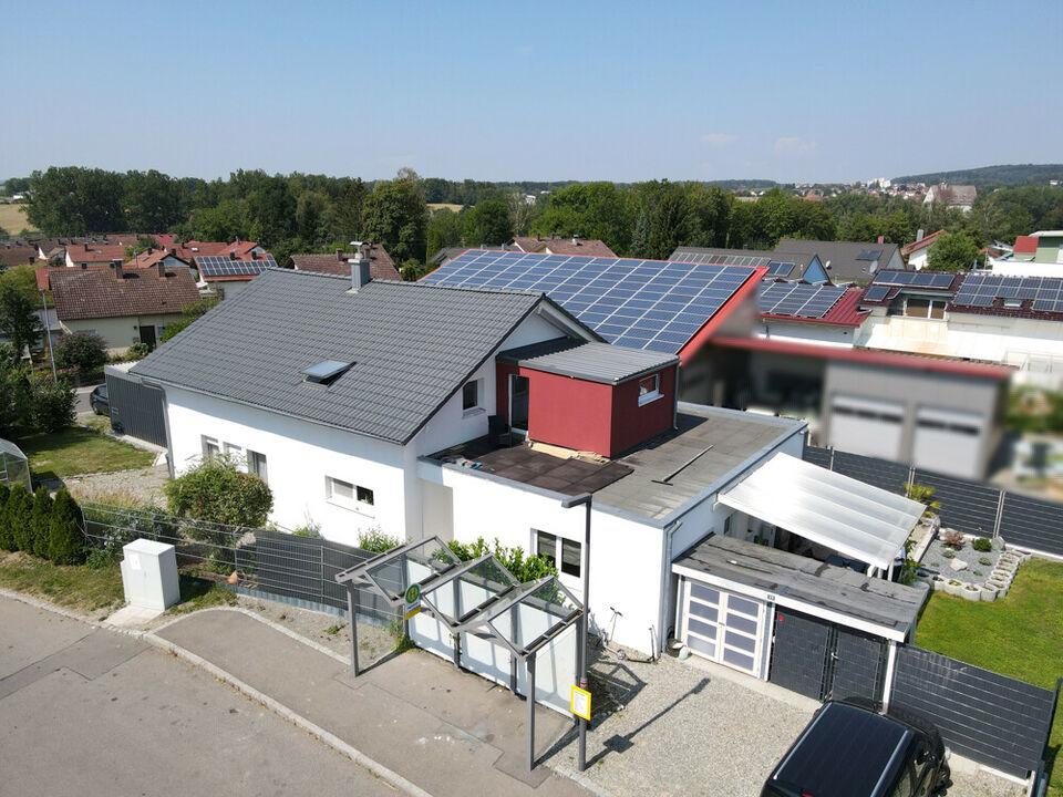 Vielseitiges Wohnhaus mit zusätzlichem Gewerbegrundstück in Aulendorf Baden-Württemberg