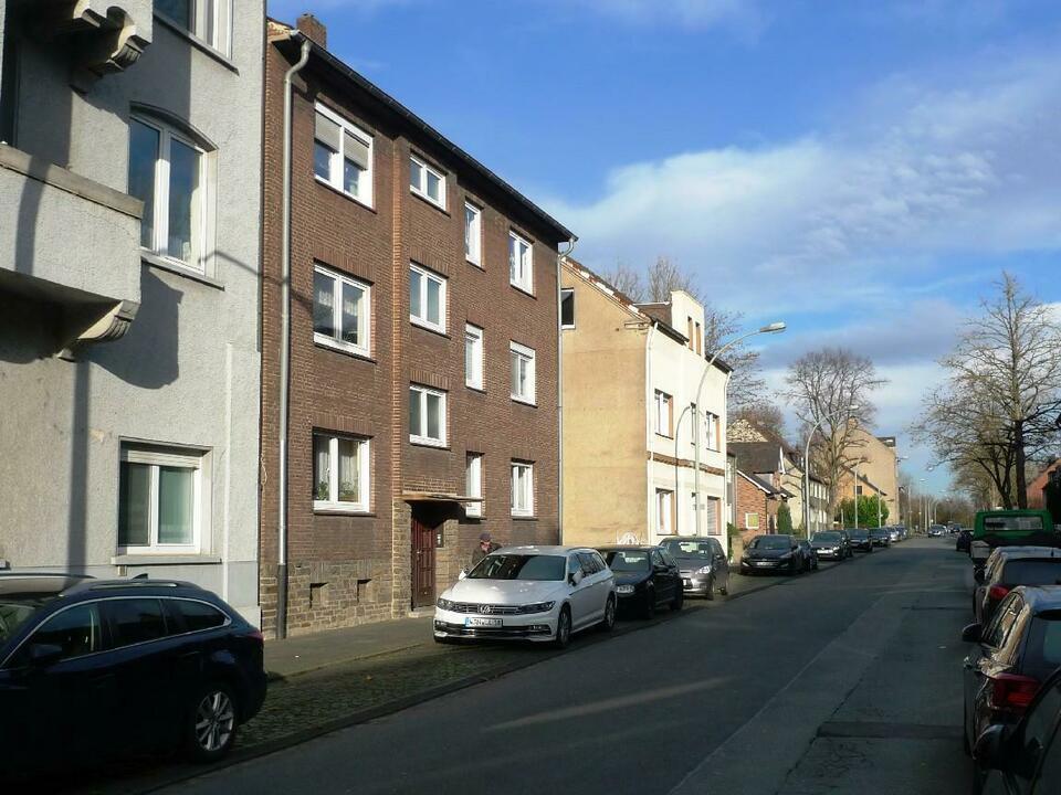 Helle 2-Zi.-DG-Wohnung mit Loggia in Herne-Wanne-Süd zu verkaufen. Nordrhein-Westfalen
