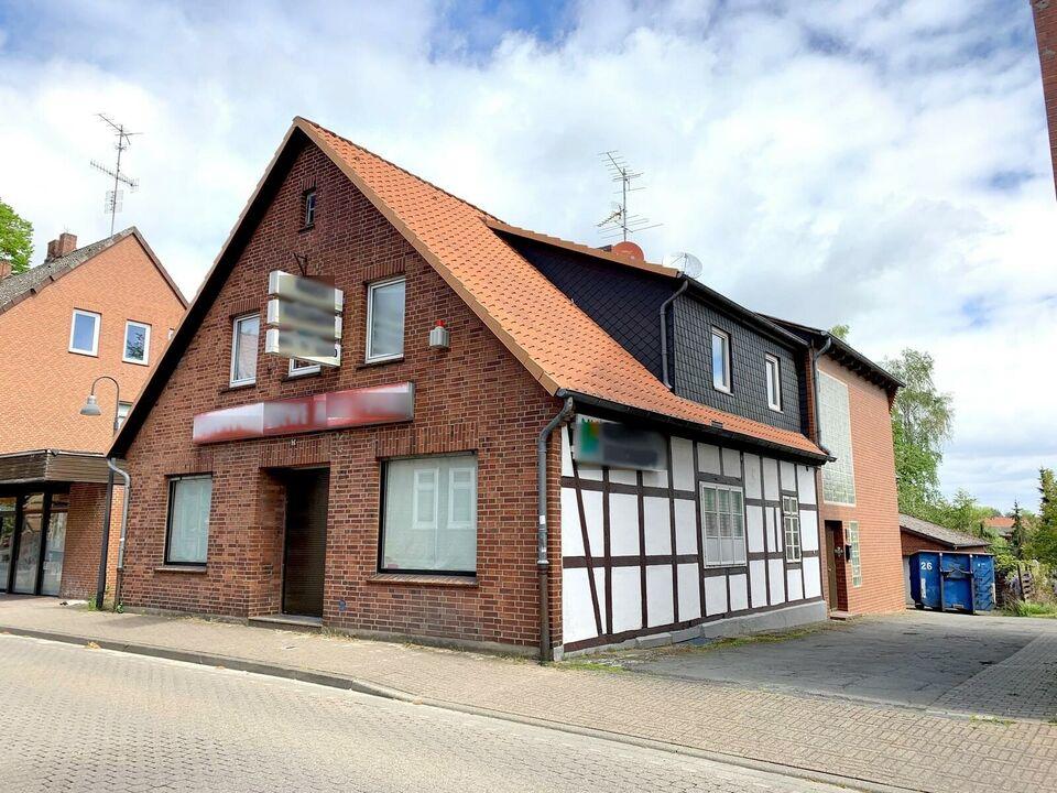 Wohnen und Gewerbe! Großzügiges und vielseitig nutzbares Wohn- und Geschäftshaus in Hankensbüttel Hankensbüttel