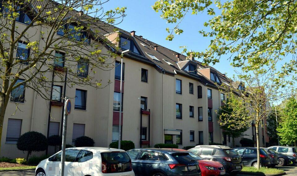 Vermietete 3-Raum-Wohnung mit Loggia und TG-Platz in Monheim-Baumberg. Erbpacht. Monheim am Rhein