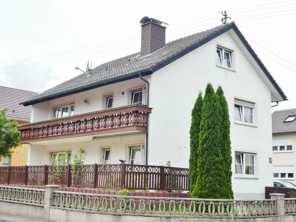 GANESHA-IMMOBILIEN...großes gepflegtes 1-2 Familienhaus zu verk. Külsheim