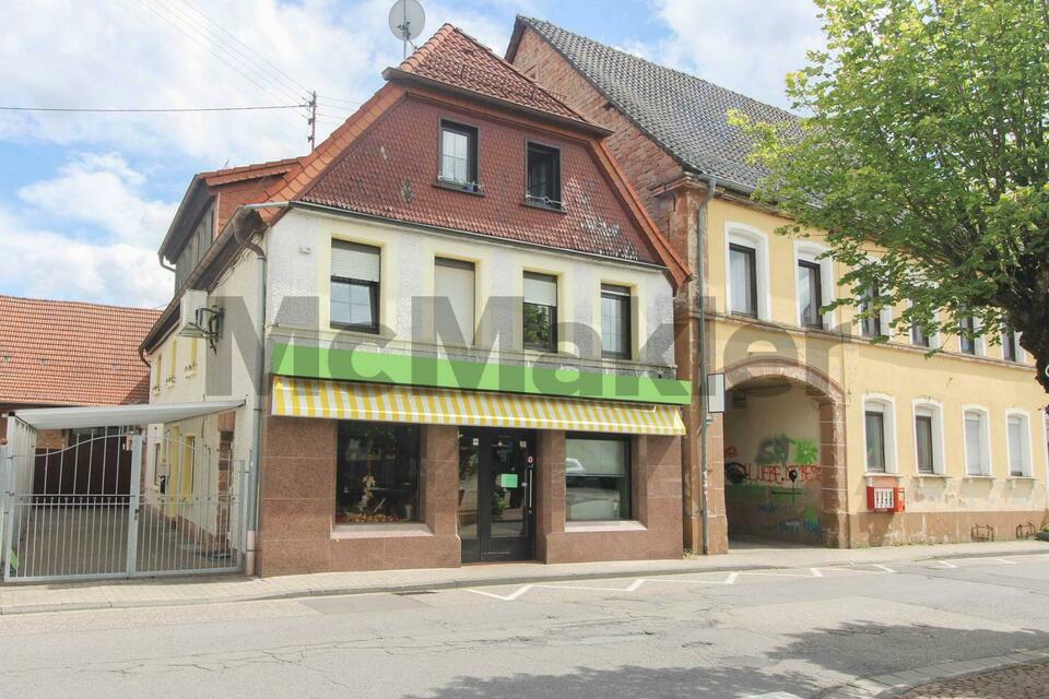 Großes WGH mit 8 Wohnungen und 1 Gewerbeeinheit für aktive Anleger in Trippstadt Rheinland-Pfalz