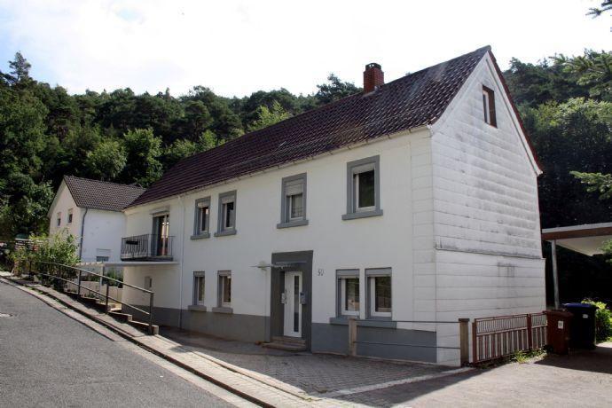 KL-Hohenecken - Älteres Wohnhaus mit Baugrundstück in ruhiger Waldrandlage Kaiserslautern