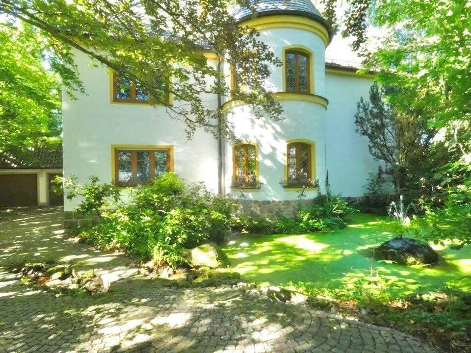Herrschaftliche Residenz mit parkähnlichem Garten Weiden in der Oberpfalz