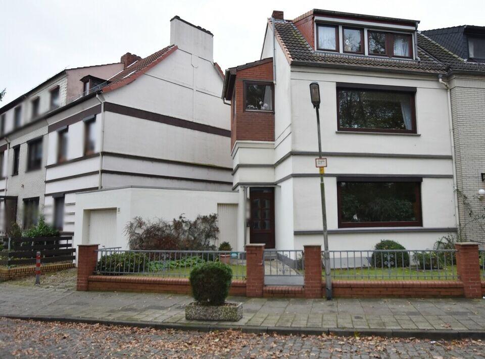 Bremen-Gröpelingen: Zweifamilienhaus mit Garage in ruhiger Lage! Obj. 4937 Gröpelingen