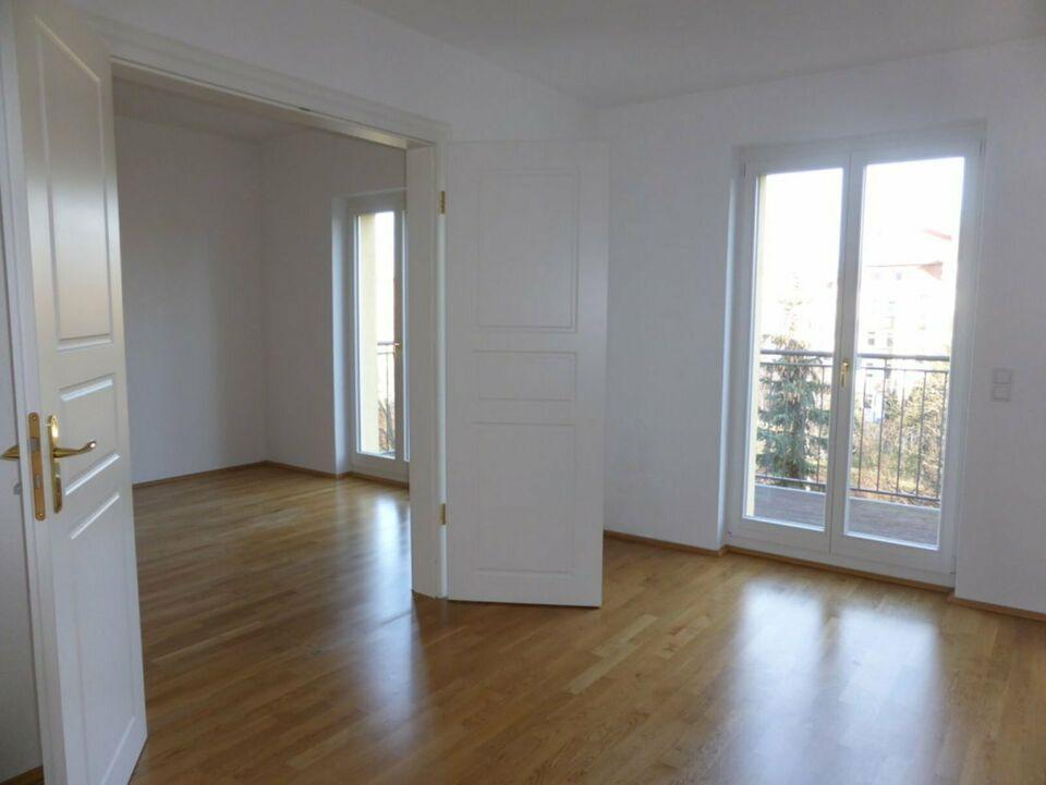 4 Zimmer Wohnung in Eutritzsch - Balkon/Fahrstuhl Grünau-Nord