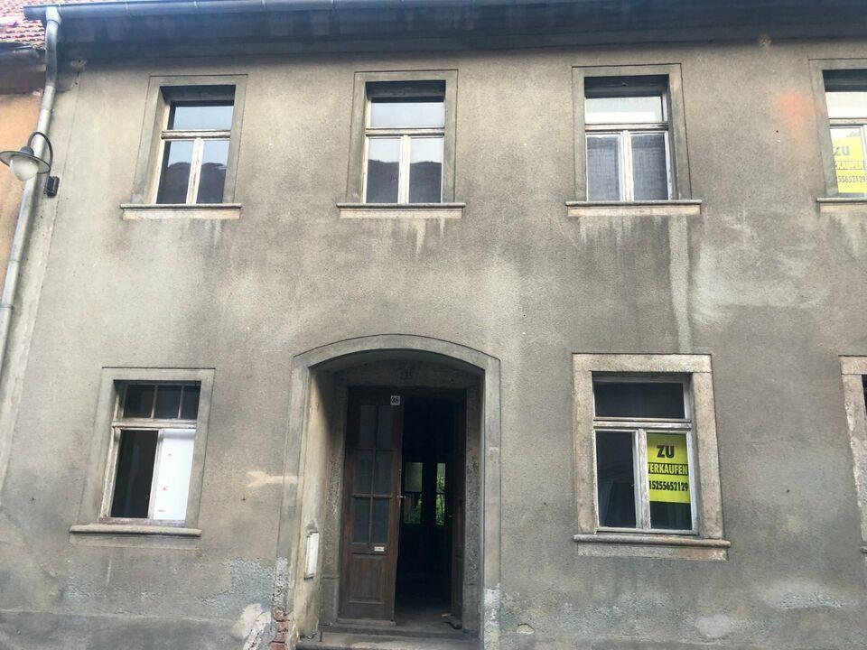 Einfamilienhaus für Handwerker Sanierungsbedürftig Bernstadt auf dem Eigen