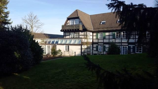 3 Familienhaus in Menden zu verkaufen. Bergen auf Rügen