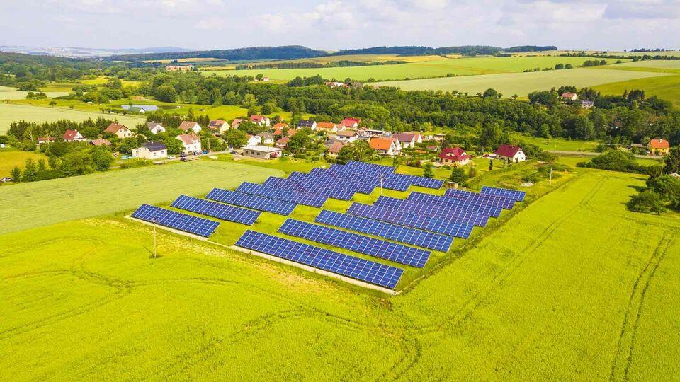 Solarpark kaufen - PV Anlage erwerben auf Freifläche mit 6,9% pa. Hafen Nürnberg