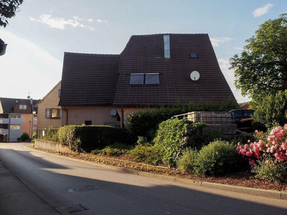 Freistehendes Einfamilienhaus mit Scheune in Unterriexingen Baden-Württemberg