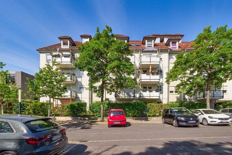 Klein aber fein! 1-Raum-Terrassenwohnung mit kleinem Garten und TG-Stellplatz in DD-Cotta! Cotta