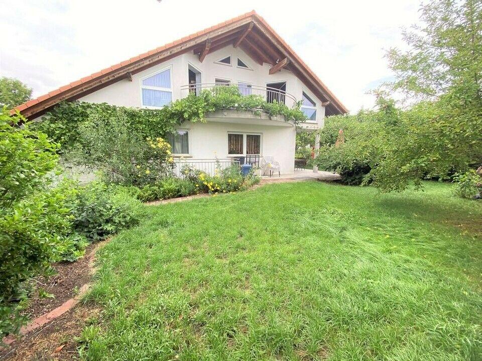 Geräumiges Ein- bis Zwei-Familienhaus mit ELW, PV-Anlage und schönem Garten in ruhiger Wohnlage Rheinland-Pfalz