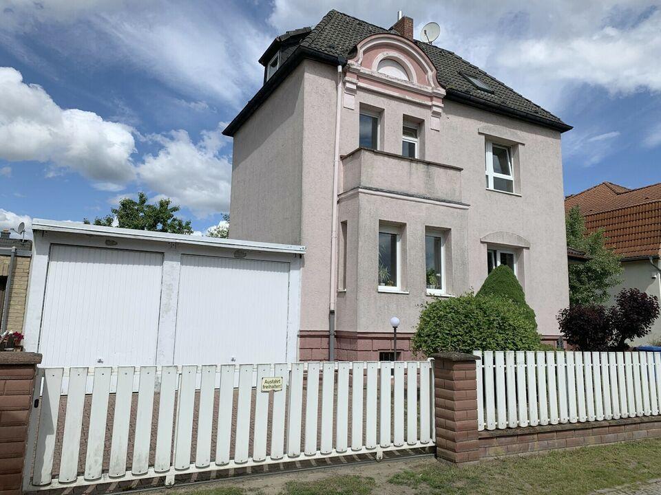 Gepflegtes Einfamilienhaus mit 5 Zimmern in Mahlow an der Grenze zu Berlin-Lichtenrade Blankenfelde-Mahlow