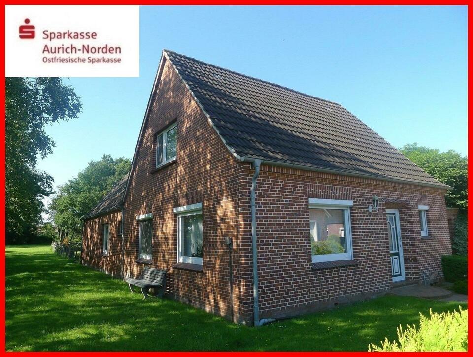 Gepflegtes Einfamilienhaus mit sep. Einliegerwohnung und Bauplatz in Loppersum Hinte