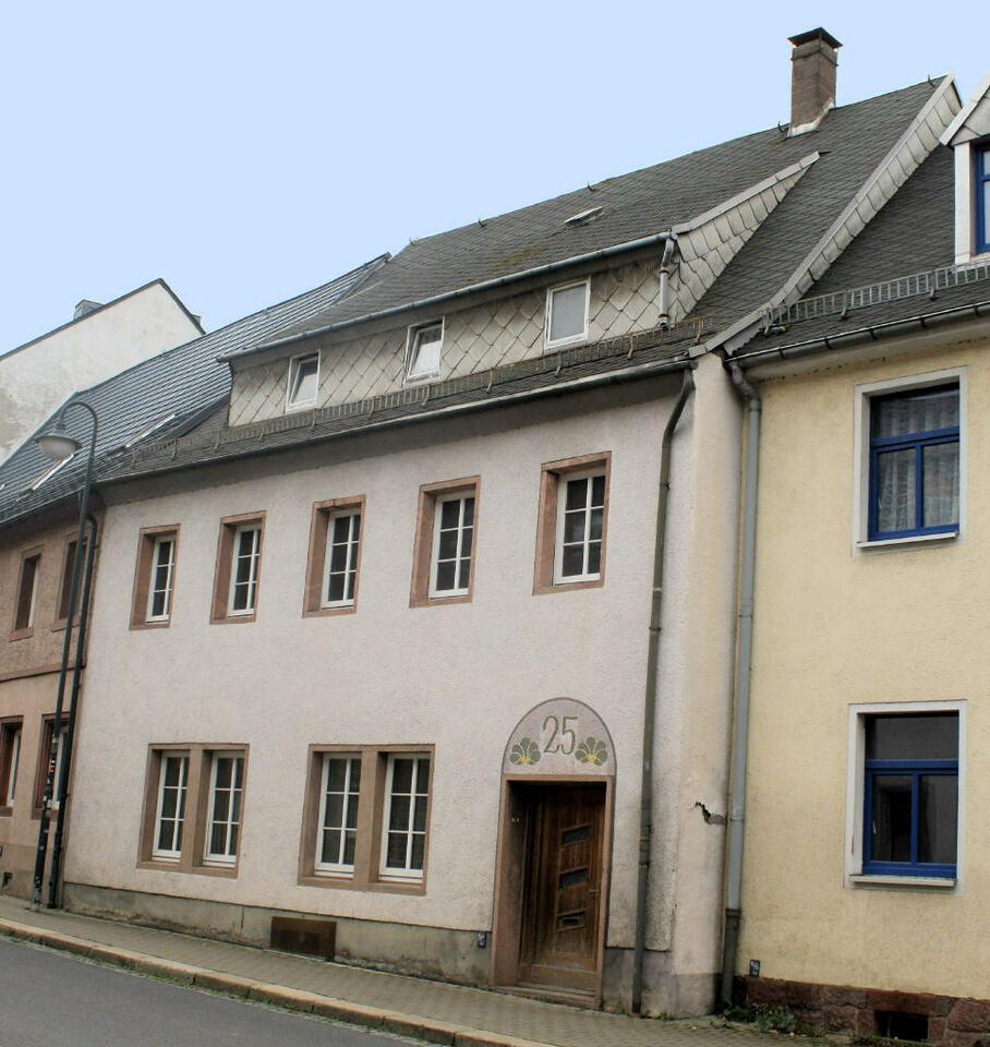 Großes Wohnhaus mit Werkstatt. Geringswalde